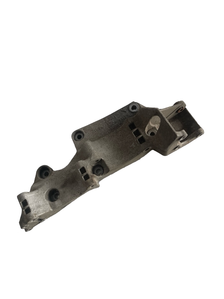Suport accesorii VOLKSWAGEN BORA 1J2 1998 - 2013 1.6 AVU, BFQ, BJH 06A903143P – foto 3
