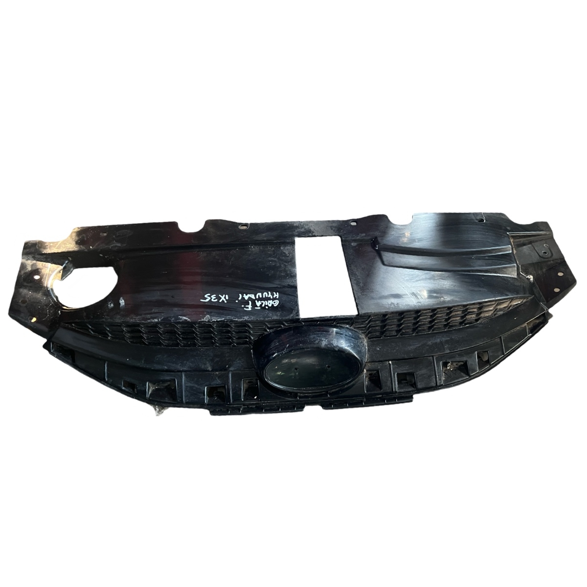 Grila capota HYUNDAI ix35 LM, EL, ELH 2009 - >