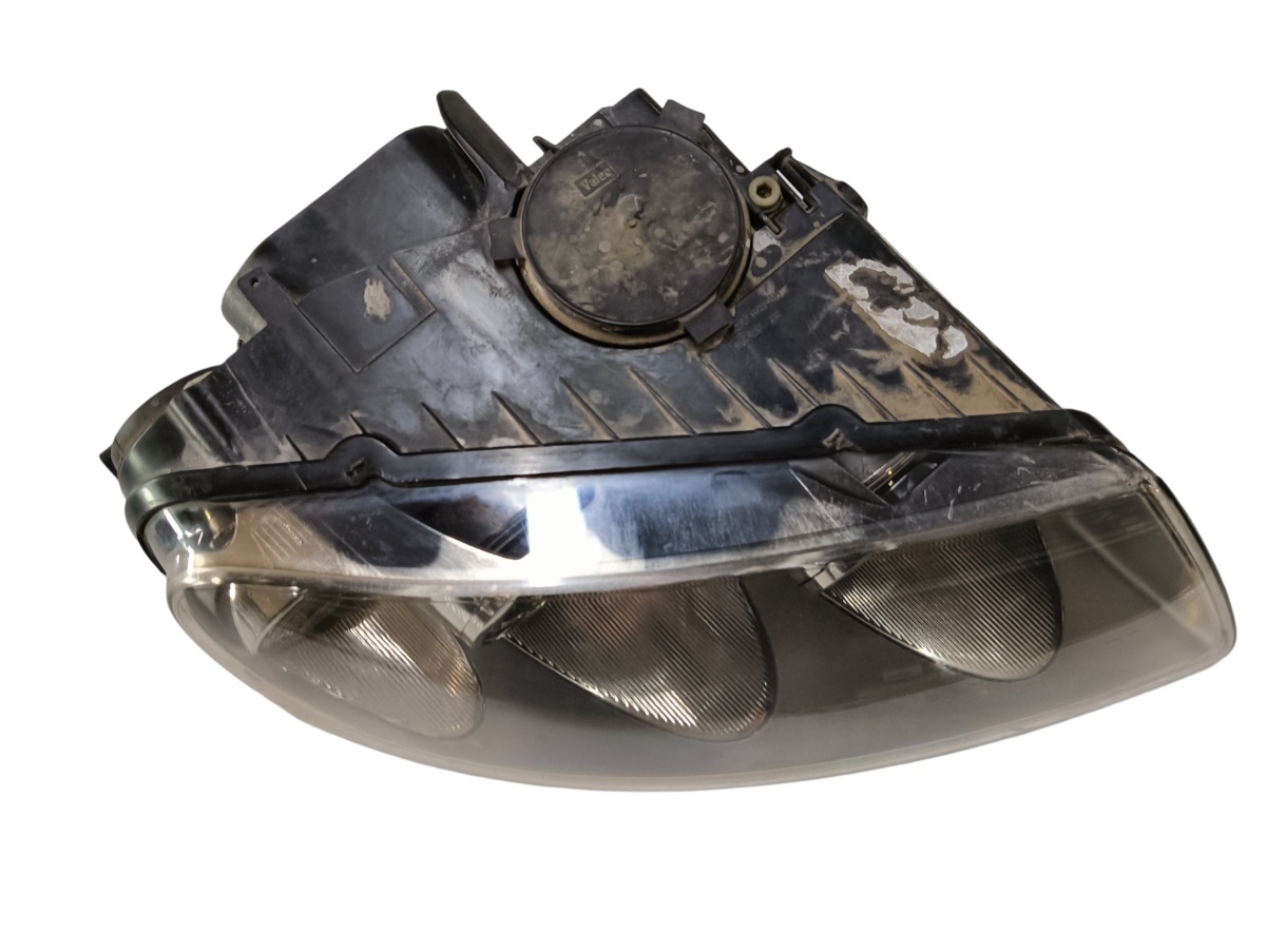 Far dreapta fata VOLKSWAGEN TOUAREG 7LA, 7L6, 7L7 2002 - 2013 – foto 2