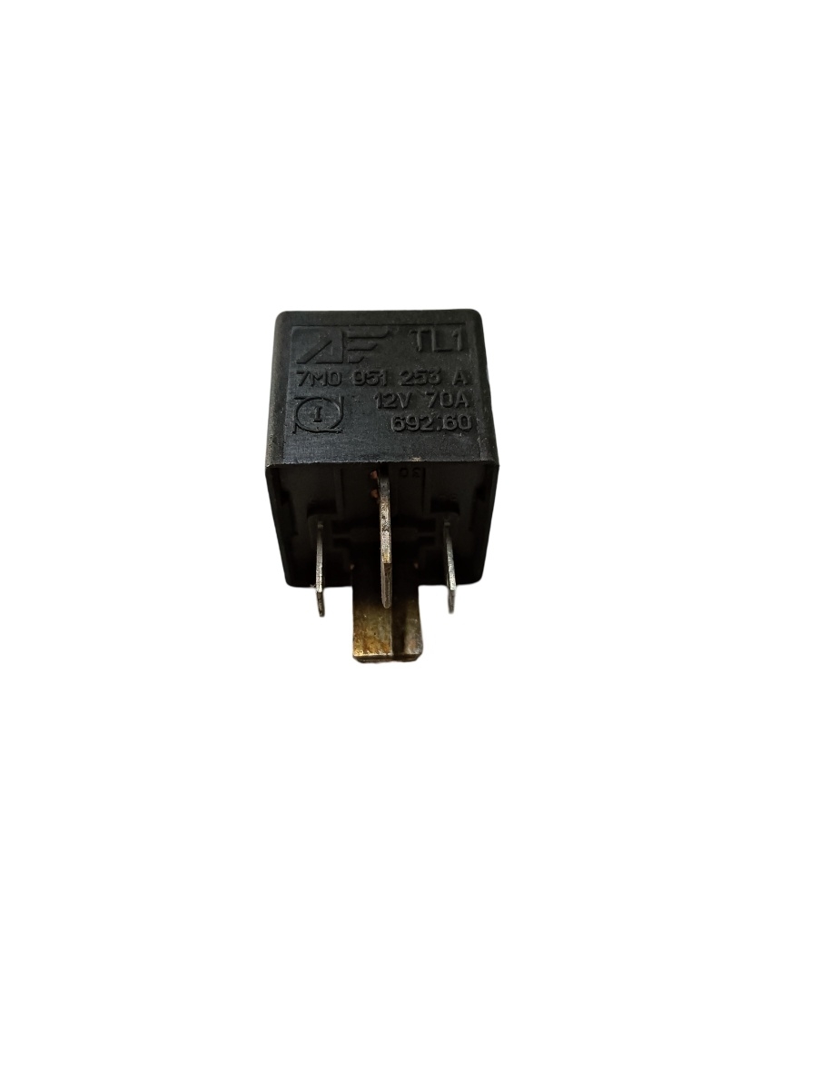 Alte relee VOLKSWAGEN PASSAT Variant 3C5 2005 - 2011 TDI CBDC VAG 7m0951253a – foto 2