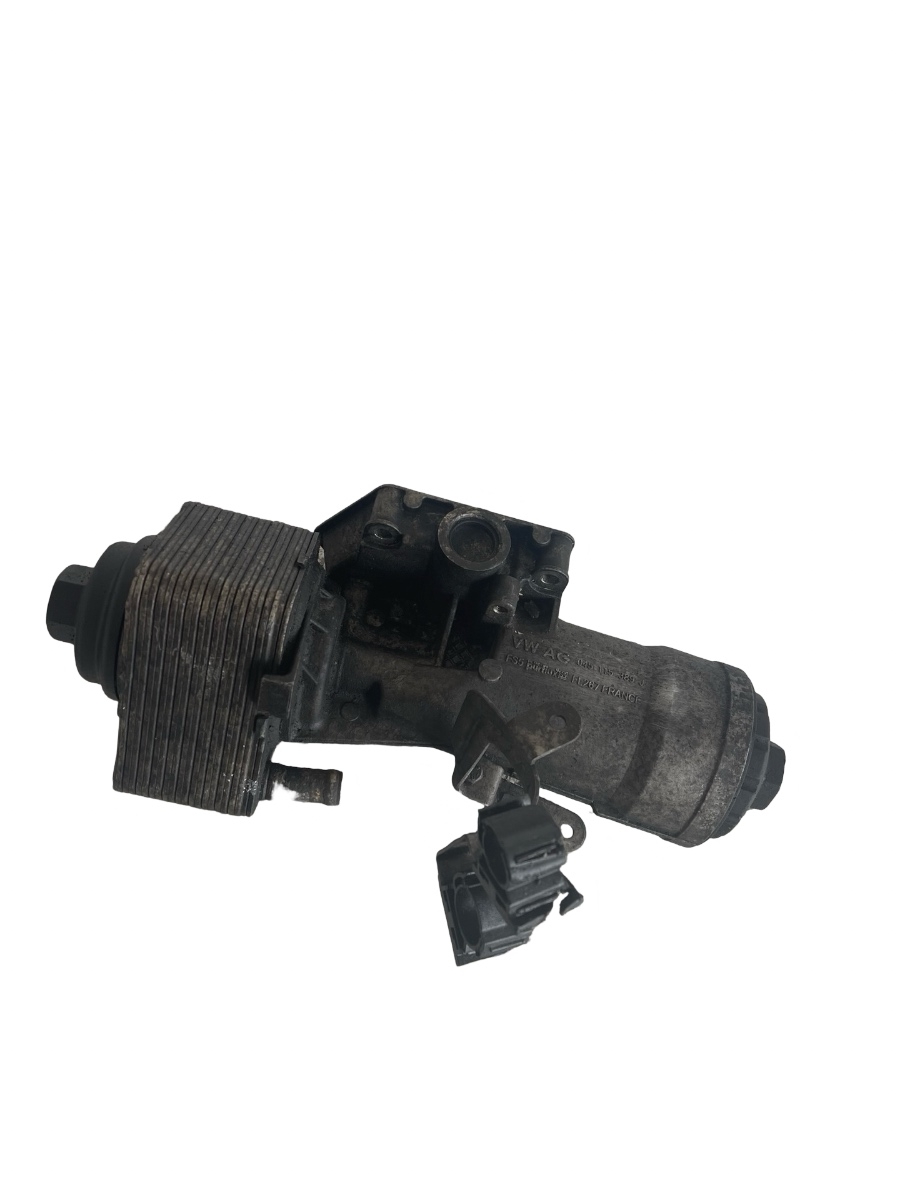 Carcasa filtru ulei termoflot AUDI A4 IV 8K2, B8 2007 - 2015 TDI CAGA, CJCA, CMEA, CMFA VAG 045115389J