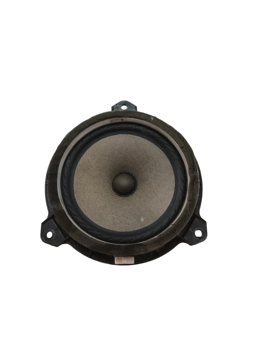 Difuzor portiera fata stanga fata TOYOTA IQ _J1_ 2008 - > 1.4 D-4D 1ND-TV 861602b580
