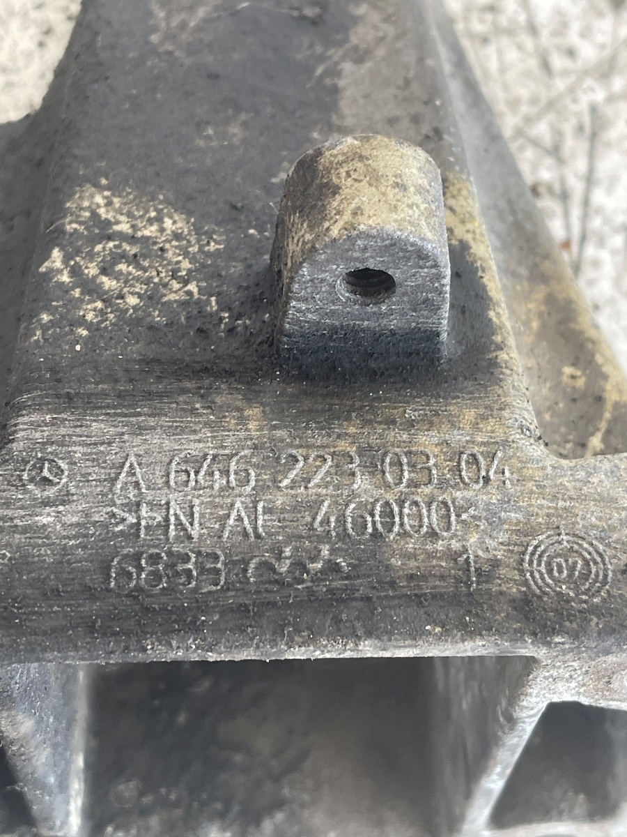 Suport motor MERCEDES-BENZ SPRINTER 3,5-t Box 906 2006 - > 2.2CDI A6462230304 – foto 3