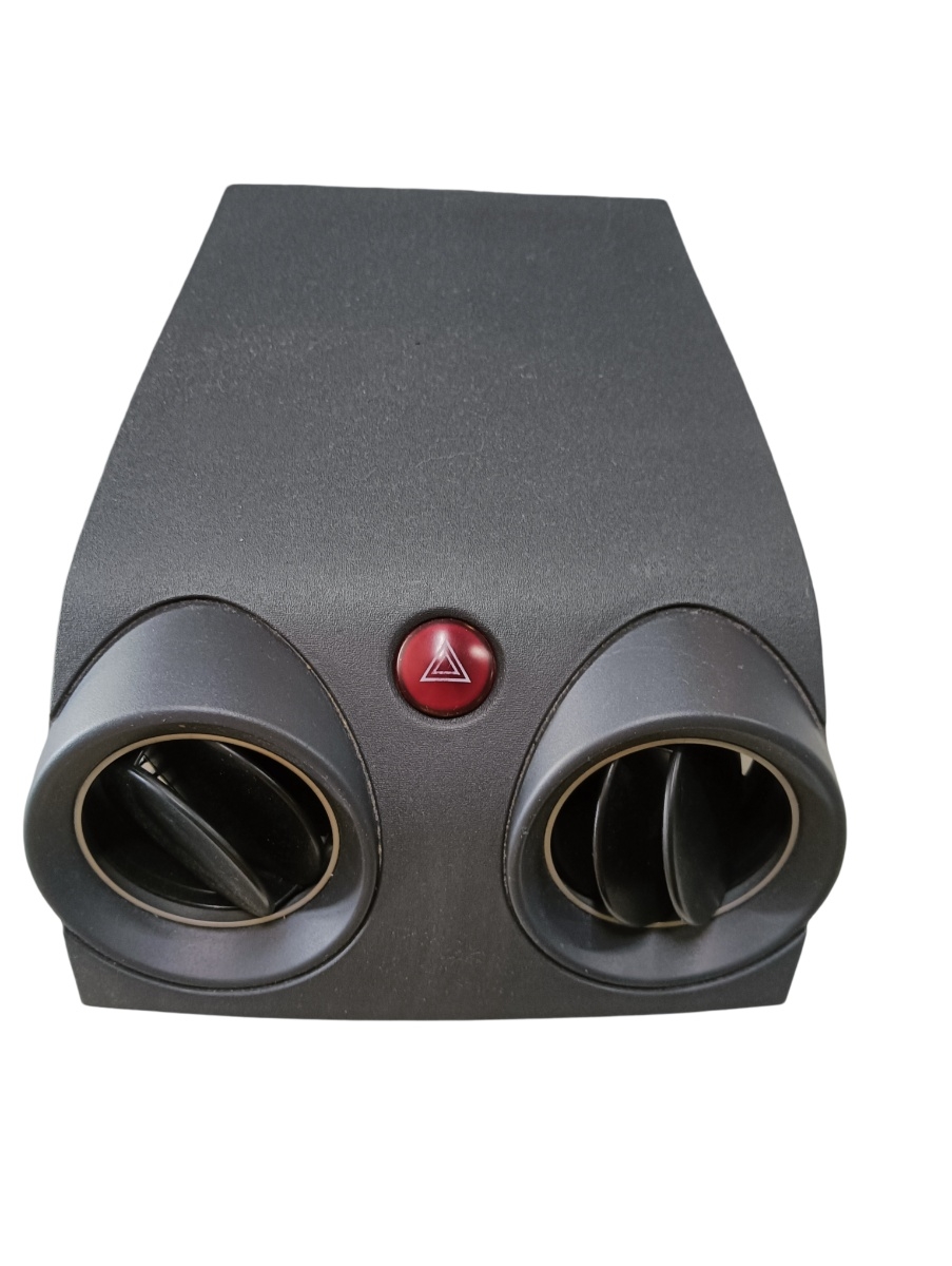 Grila ventilatie/buton avarie MITSUBISHI COLT VI Z3_A, Z2_A 2002 - 2012