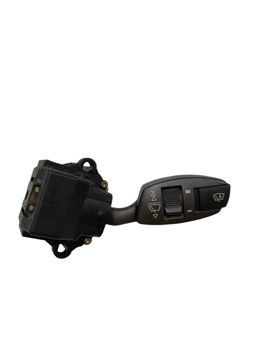 Maneta stergatoare  BMW 7 IV E65, E66, E67 2001 - 2009 6811519