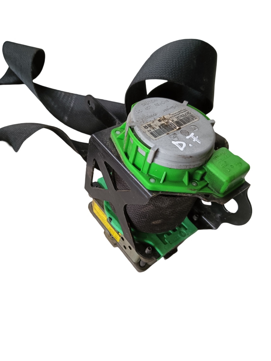 Centura siguranta  dreapta fata TOYOTA YARIS _P9_ 2005 - >