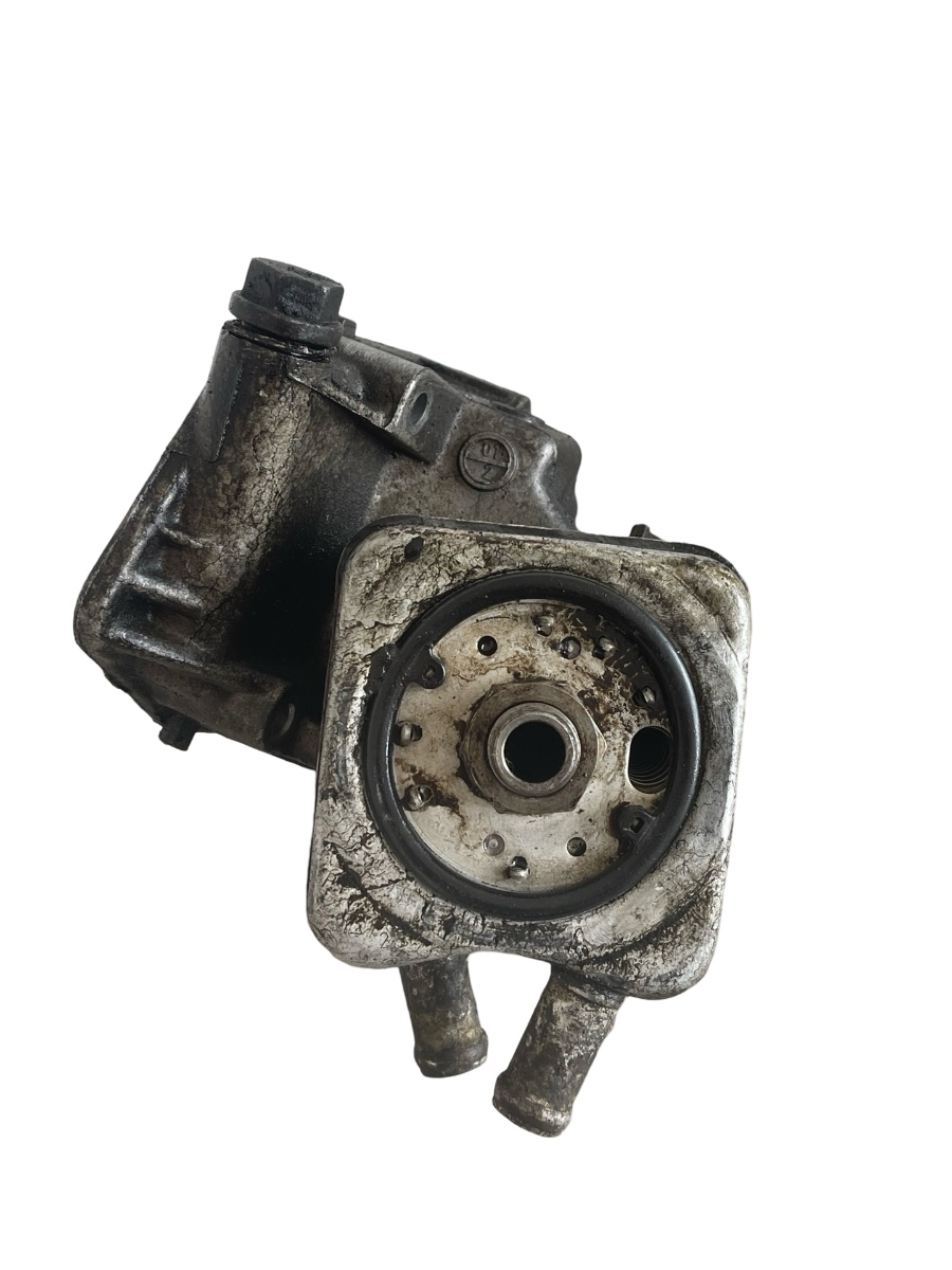 Carcasa filtru ulei VOLKSWAGEN GOLF IV 1J1 1997 - 2007 1.6B 06A115417 – foto 2