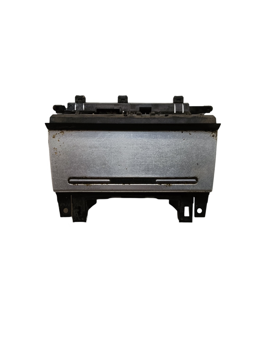 Scrumiera  AUDI A4 III 8EC, B7 2004 - 2008 – foto 2
