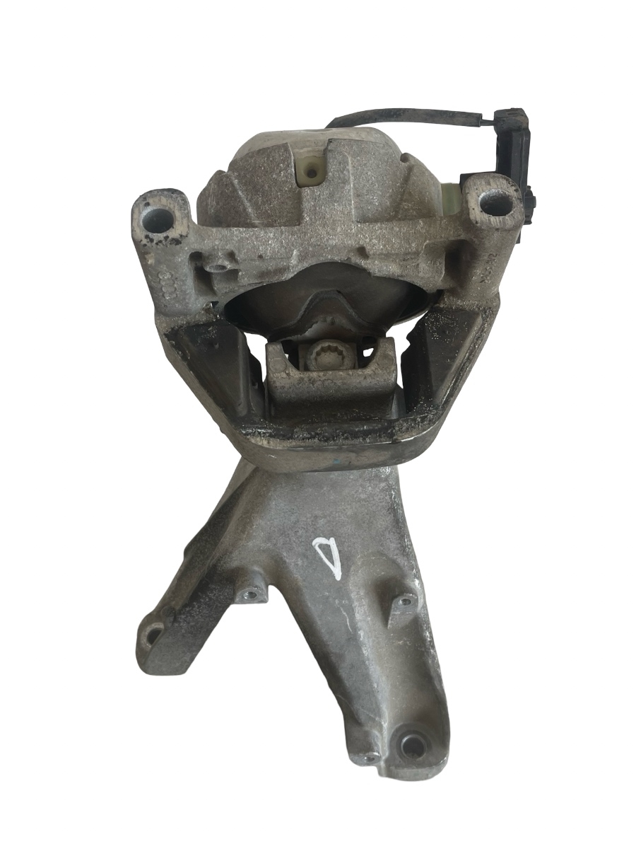 Suport dreapta motor AUDI A6/S6 IV Saloon 4G2, C7, 4GC 2010 - 2018 2.0 TDI CGL 8K0199308