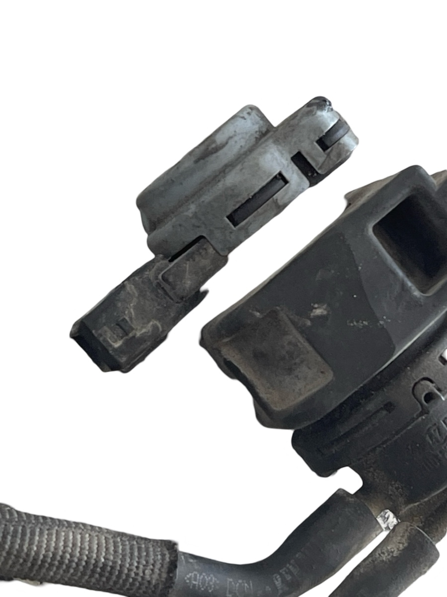 Supapa de vacuum RENAULT CLIO III BR0/1, CR0/1 2005 - > 1.5DCI 8200575400 – foto 2