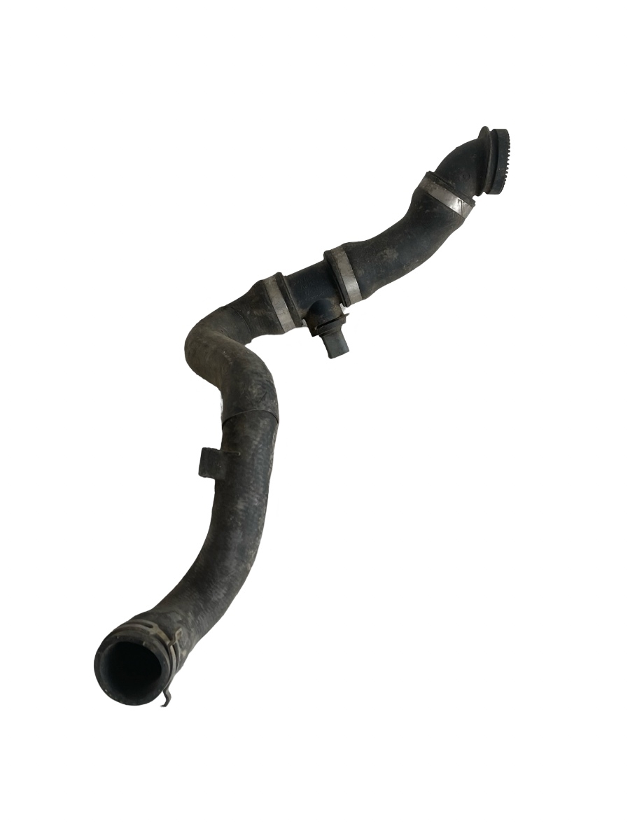 Furtun lichid de racire motor VOLKSWAGEN TOUAREG 7P5, 7P6 2010 - 2018 3.0TDI 7L8121115