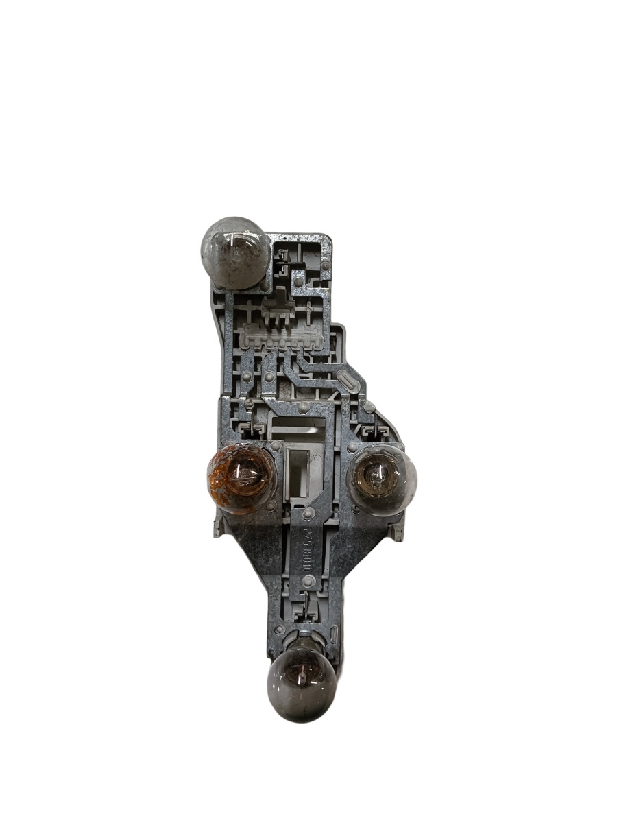 Soclu stop dreapta spate SKODA OCTAVIA 1Z3 2004 - 2013 1z9945258