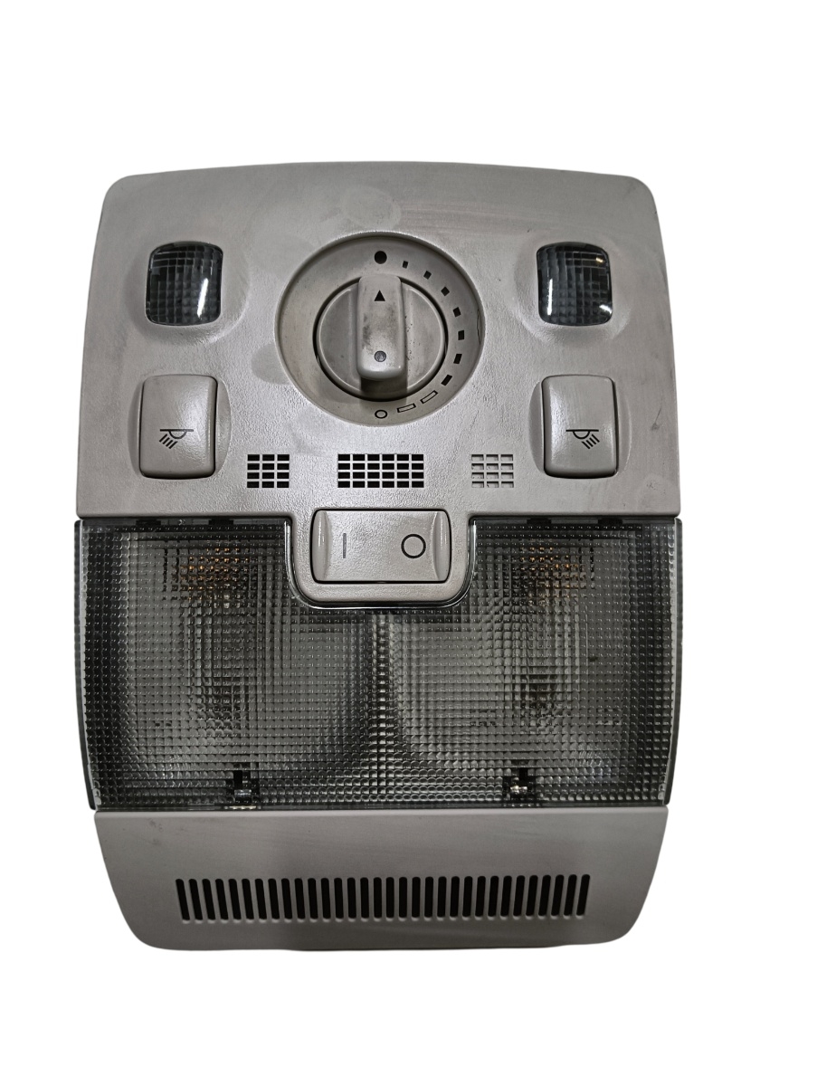 Lampa plafon AUDI A4 III Avant 8ED, B7 2004 - 2008 VAG 8e0947565