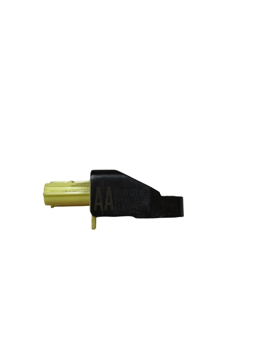 Senzor de impact airbag TOYOTA LAND CRUISER 150 TRJ15_, KDJ15_, GRJ15_, GDJ15_ 2009 - > 8983175020