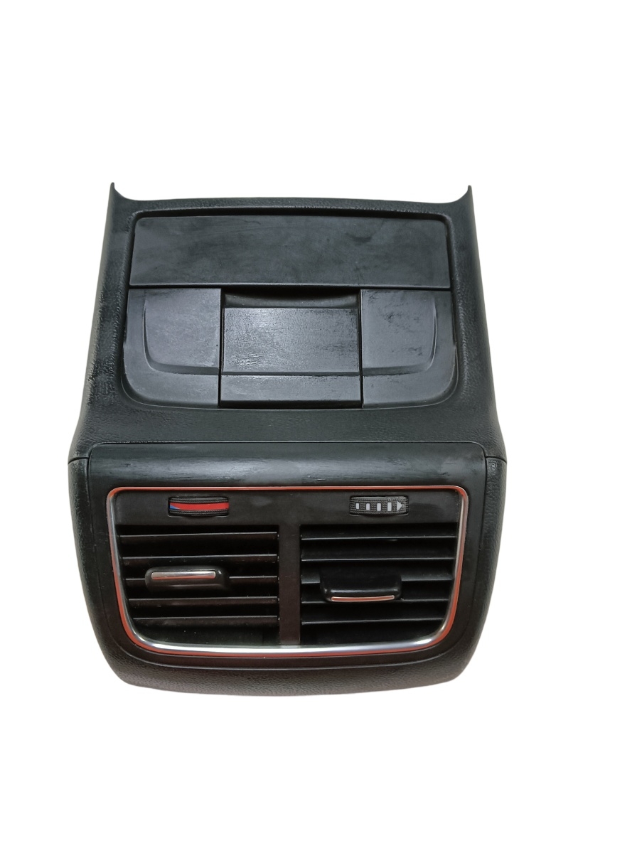Grila de ventilatie spate AUDI A4 IV 8K2, B8 2007 - 2015, AUDI A4 IV Avant 8K5, B8 2007 - 2015 TDI CJCD, CMFB, CSUA 8k0864376