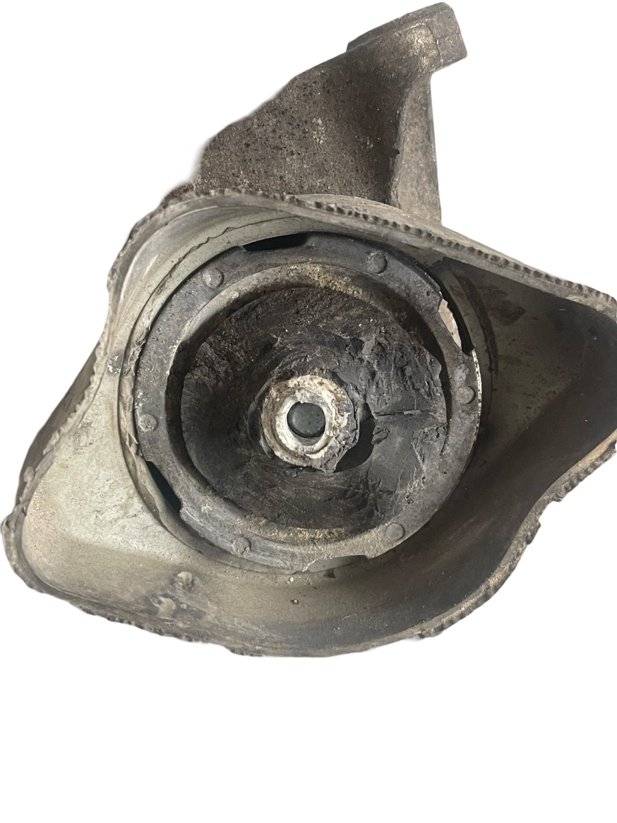 Suport cutie de viteze AUDI A6/S6 III Saloon 4F2, C6 2004 - 2011 3.0TDI BMK 4E0399113B – foto 2