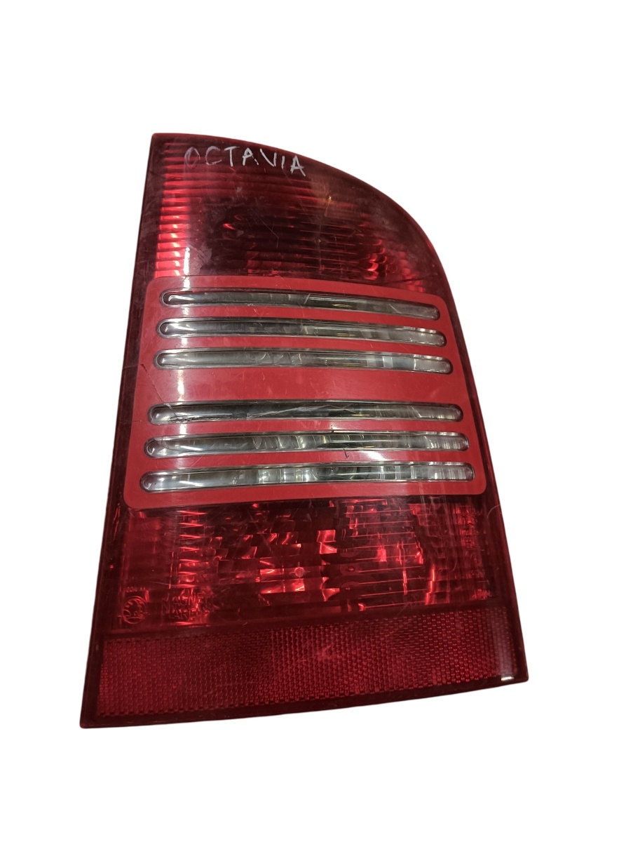 Lampa spate / Stop dreapta spate SKODA OCTAVIA Combi 1U5 1998 - 2010 1u9945096b
