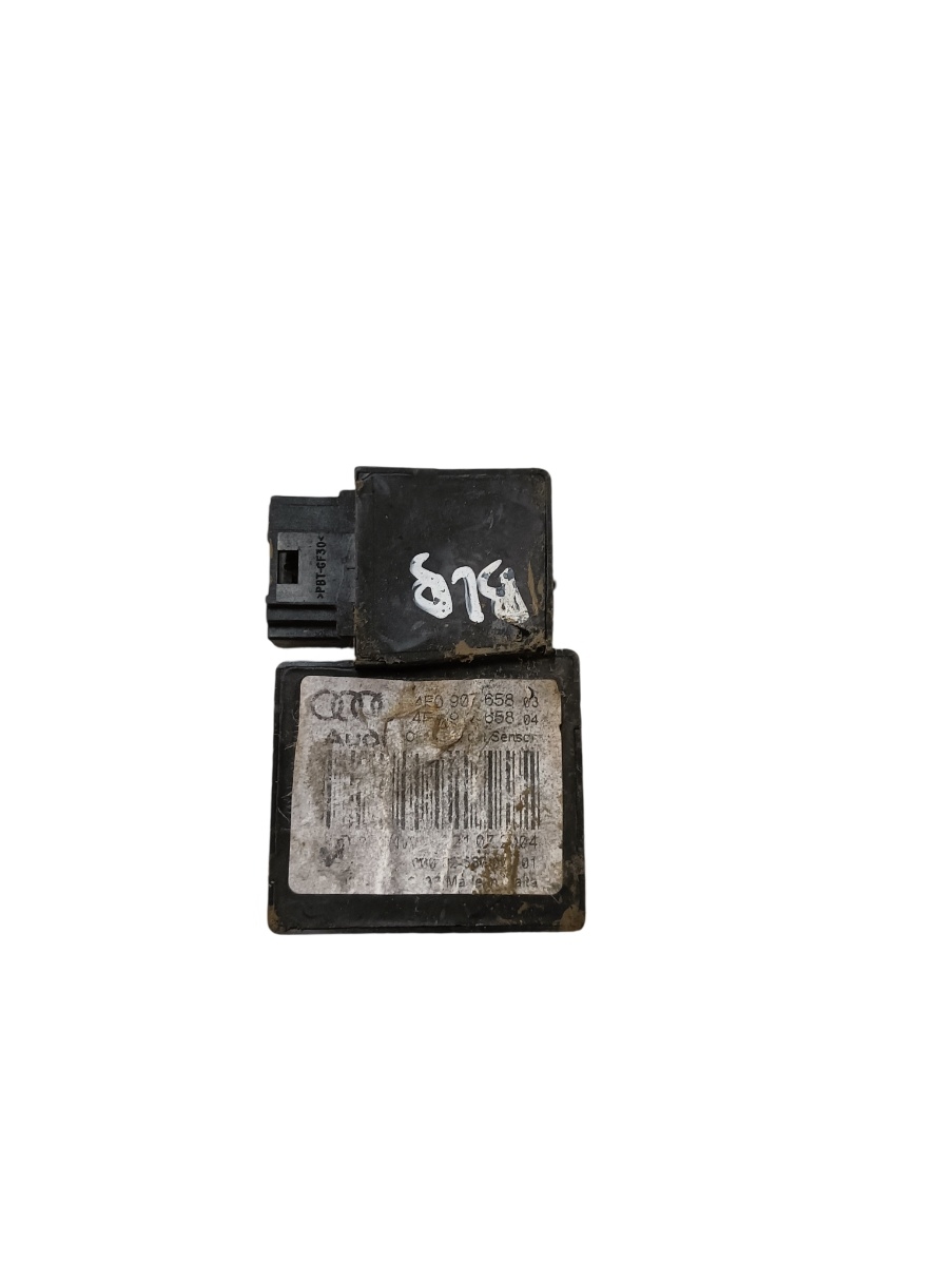 Senzor pedala de ambreiaj AUDI A6 III Avant 4F5, C6 2005 - 2011 4f0907658