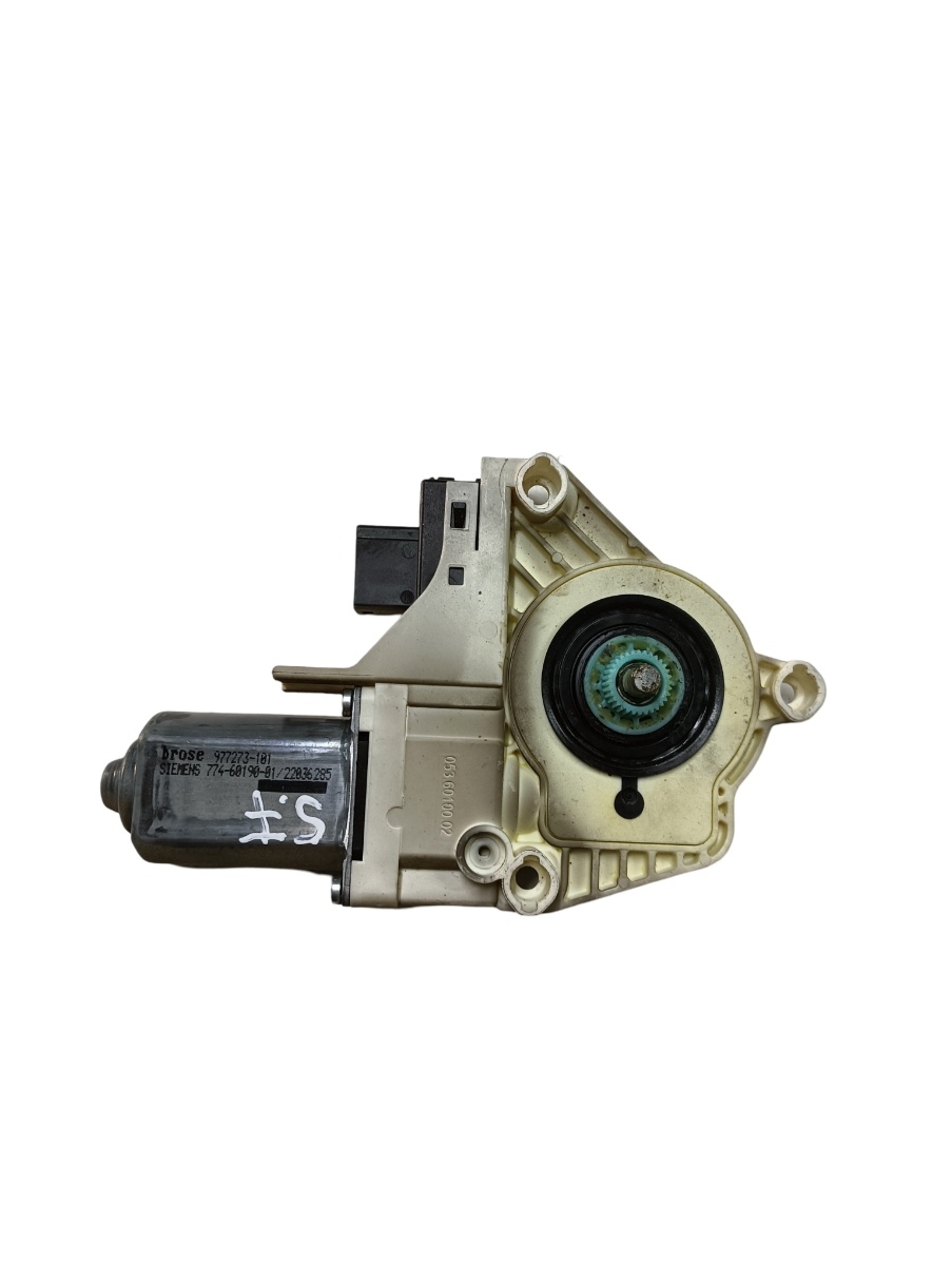 Motoras geam pivotant stanga fata AUDI Q7 4LB 2006 - 2016