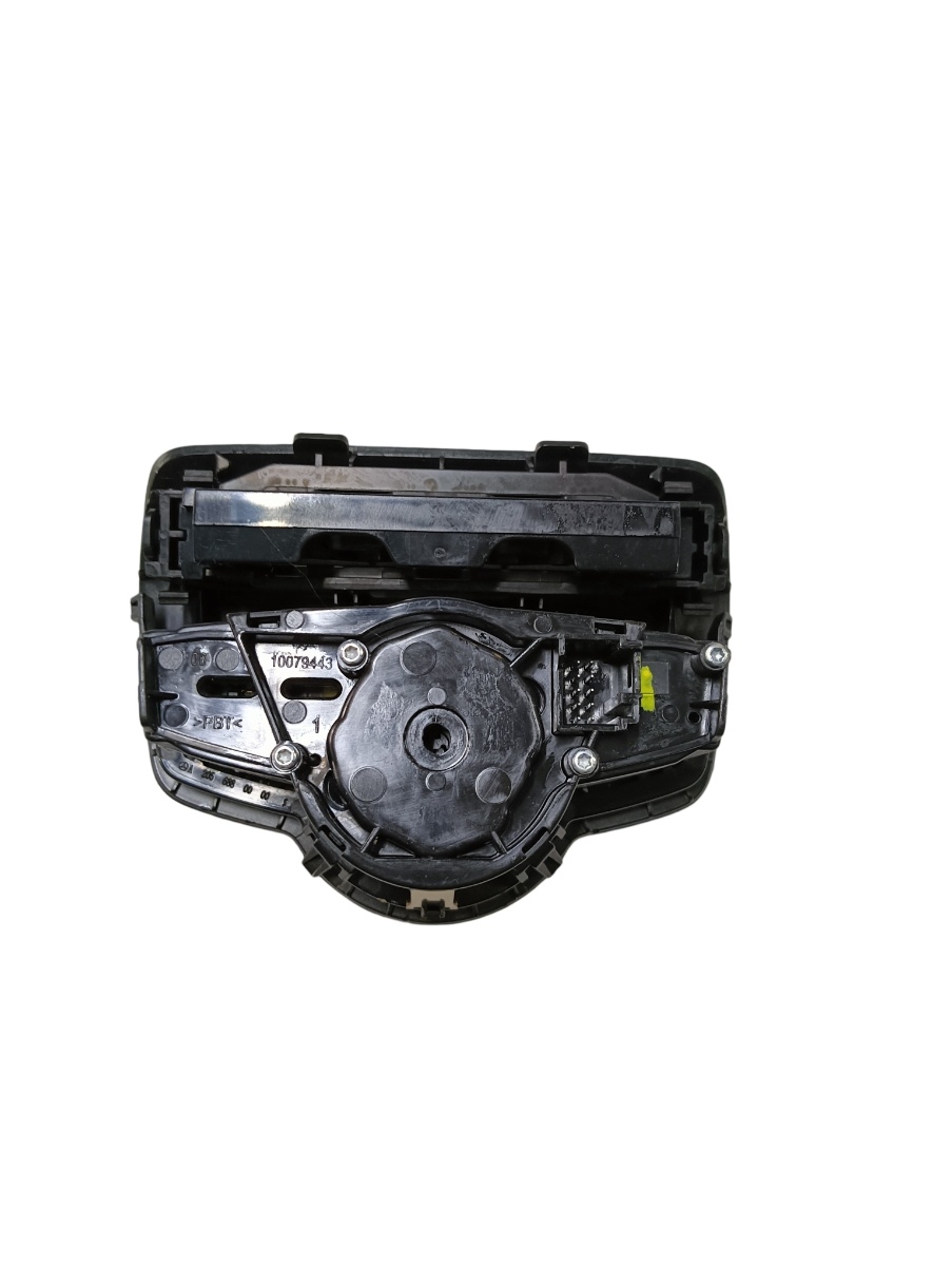 Bloc lumini MERCEDES-BENZ C-CLASS W205 2013 - > A2059056000 – foto 2