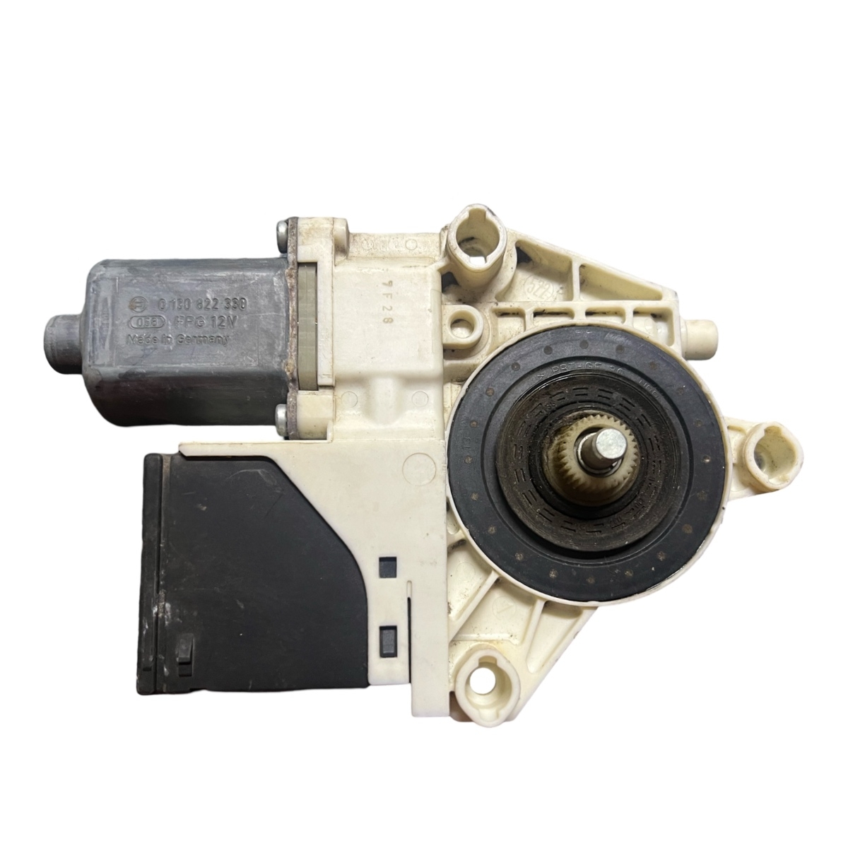 Motoras geam pivotant dreapta spate RENAULT MEGANE III Hatchback BZ0_ 2008 - > 827310002R