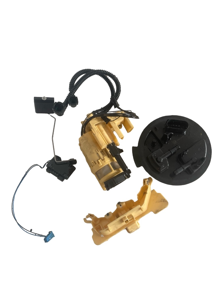 Pompa combustibil interna MERCEDES-BENZ C-CLASS W205 2013 - > 2.2CDI A2054701694