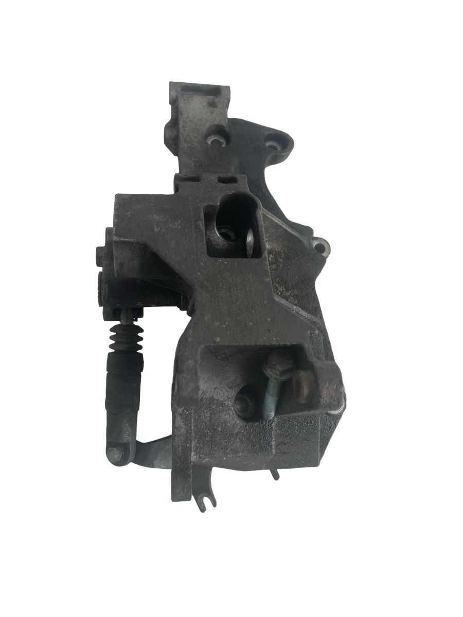 Suport accesorii VOLKSWAGEN PASSAT B5.5 2000 - 2005 TDI AVB 038903143AE