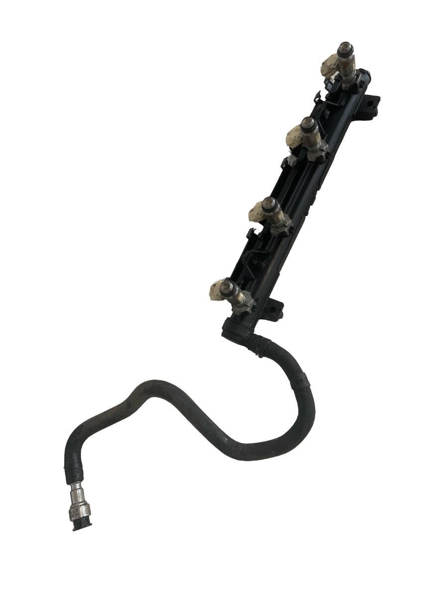 Rampa+injectoare VOLKSWAGEN GOLF V 1K1 2003 - 2009 1.4 16V BCA 036133320