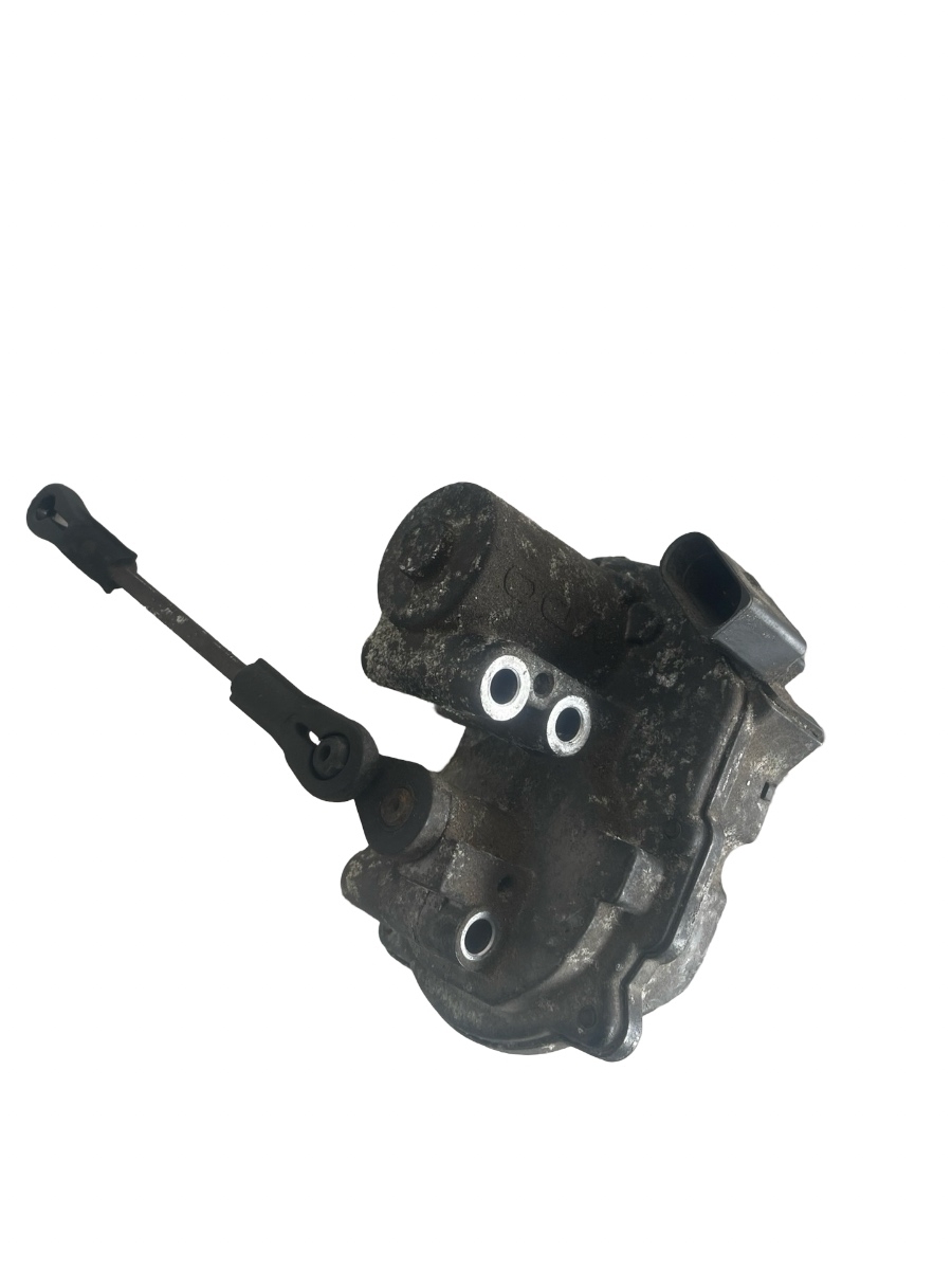 Actuator/motor clapeta galerie de admisie AUDI Q7 4LB 2006 - 2016 3.0 TDI quattro BUG 059129