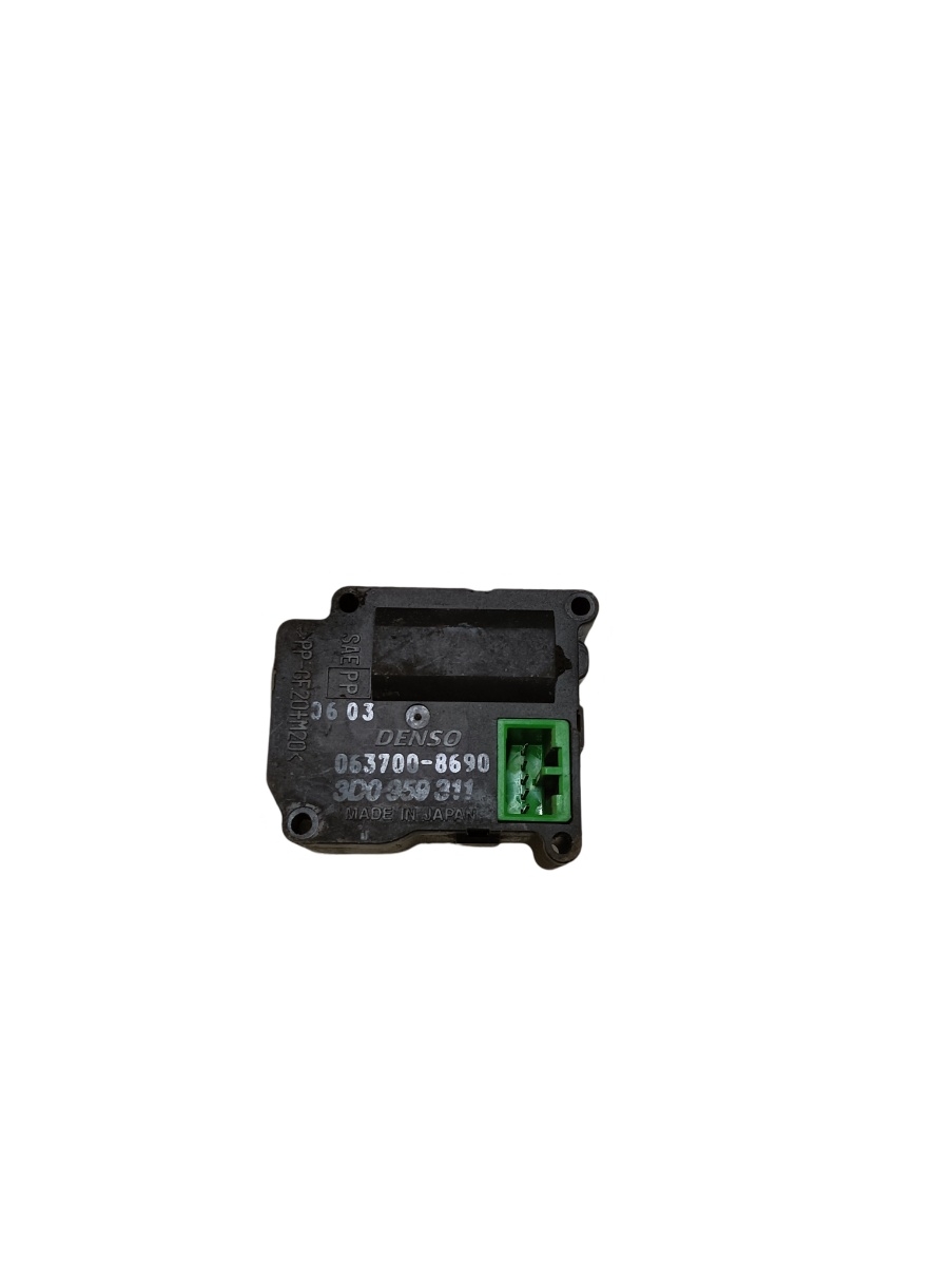 Actuator/motoras clapeta aer AC VOLKSWAGEN PHAETON 3D_ 2002 - 2016 3d0959311