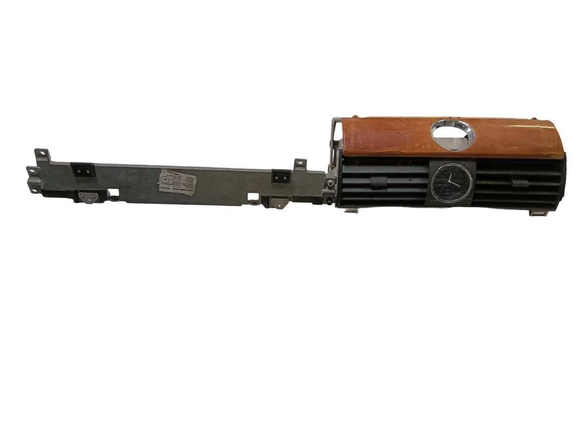 Grila ventilatie/ceas bord VOLKSWAGEN PHAETON 3D_ 2002 - 2016