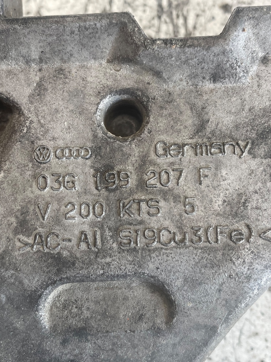 Suport motor SKODA OCTAVIA 1Z3 2004 - 2013 1.9 TDI BJB 03G199207F – foto 3