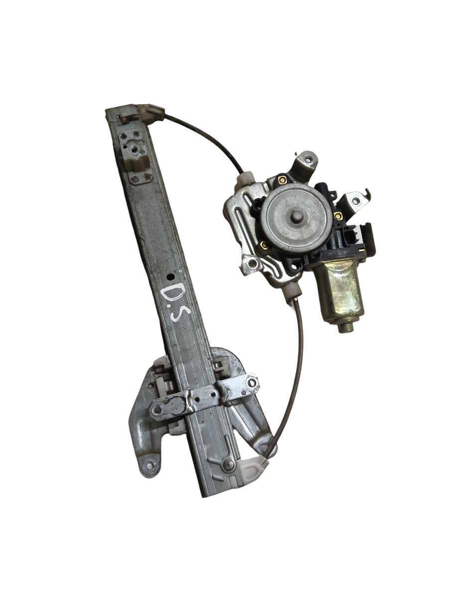 Macara Geam dreapta spate NISSAN X-TRAIL T30 2001 - 2013