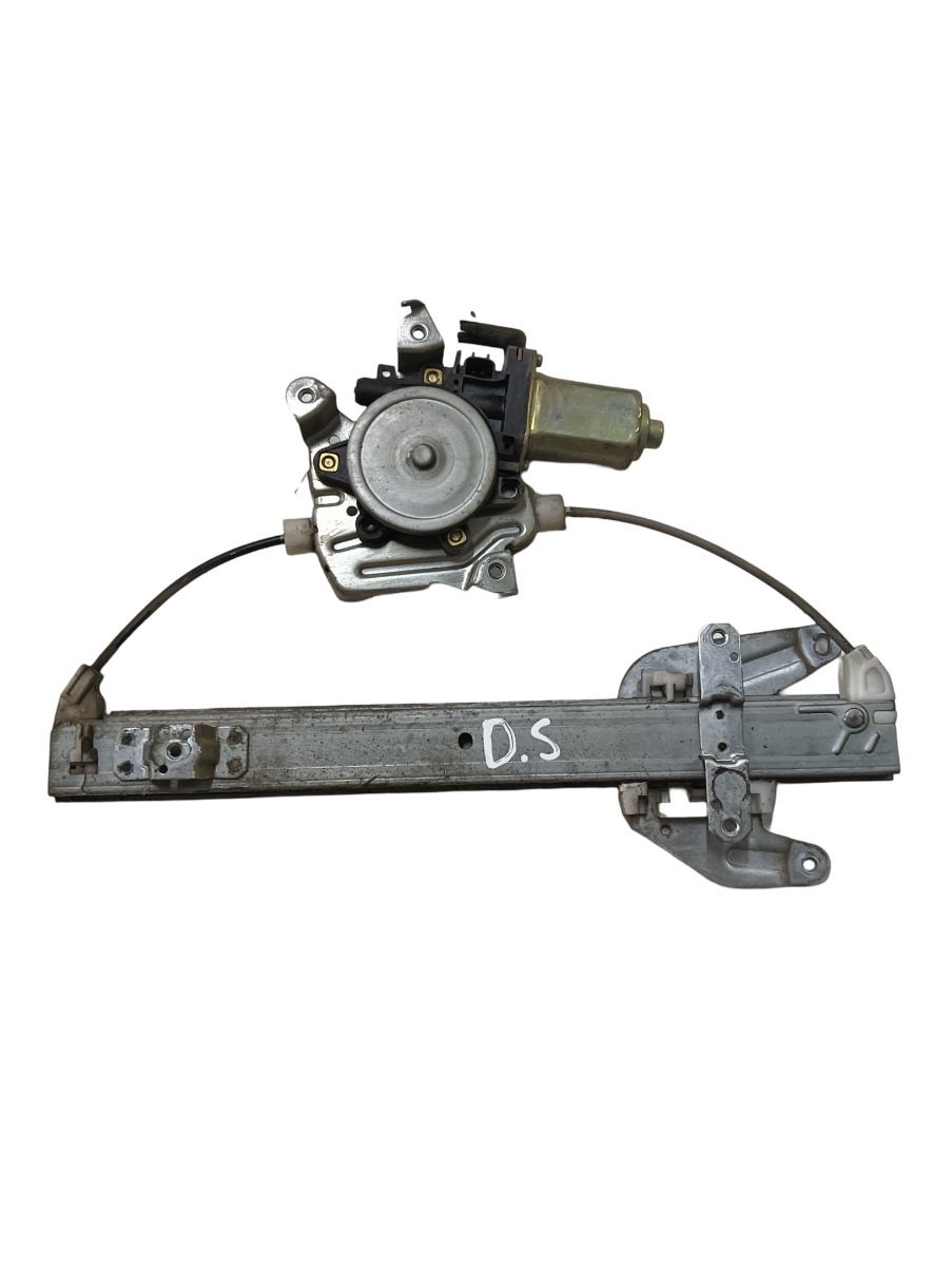 Macara Geam dreapta spate NISSAN X-TRAIL T30 2001 - 2013 – foto 2