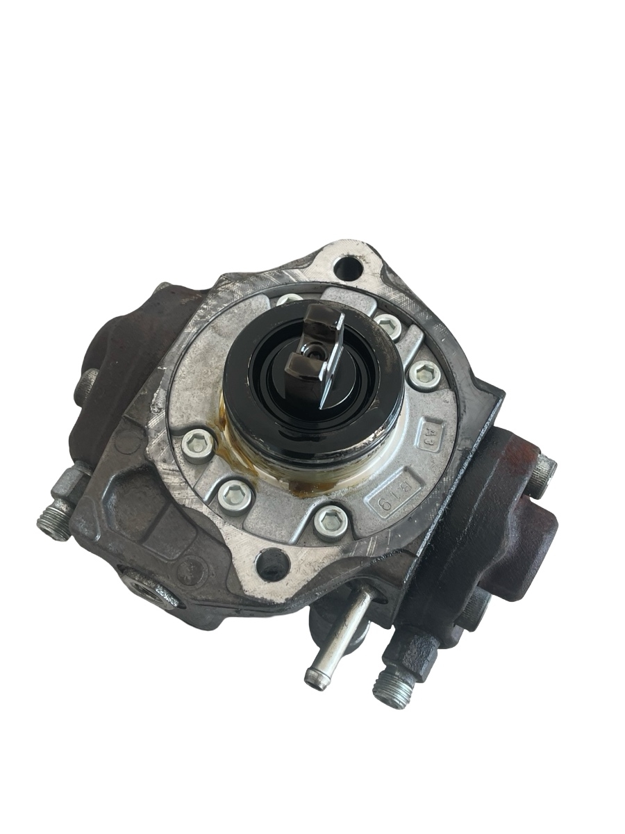 Pompa inalta presiune LEXUS IS II Saloon GSE2_, ALE2_, USE2_ 2005 - 2013 2.2 220d 2AD-FHV 22100-0R030 – foto 2