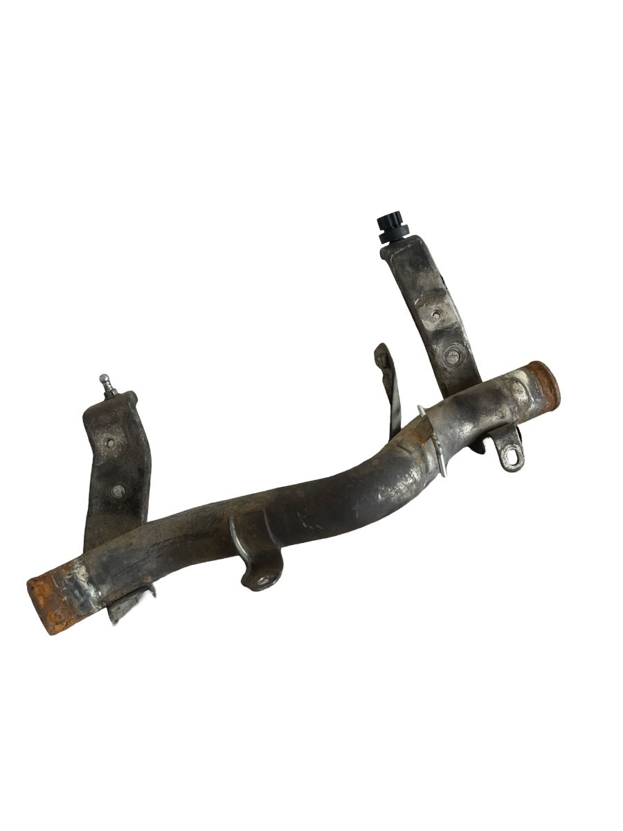 Teava apa de racire motor LEXUS IS II Saloon GSE2_, ALE2_, USE2_ 2005 - 2013 2.2 220d 2AD-FHV