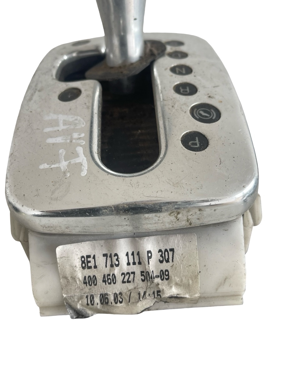 Timonerie schimbator de viteze AUDI A4 II 8E2, B6 2000 - 2005 1.9 TDI AVF 8E1713111P – foto 3