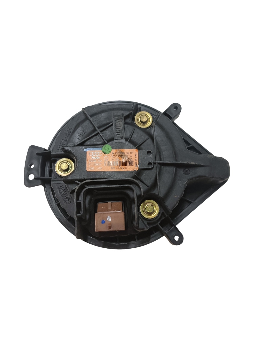 Aeroterma  AUDI A4 II 8E2, B6 2000 - 2005, AUDI A4 III 8EC, B7 2004 - 2008 8e1820021b – foto 2