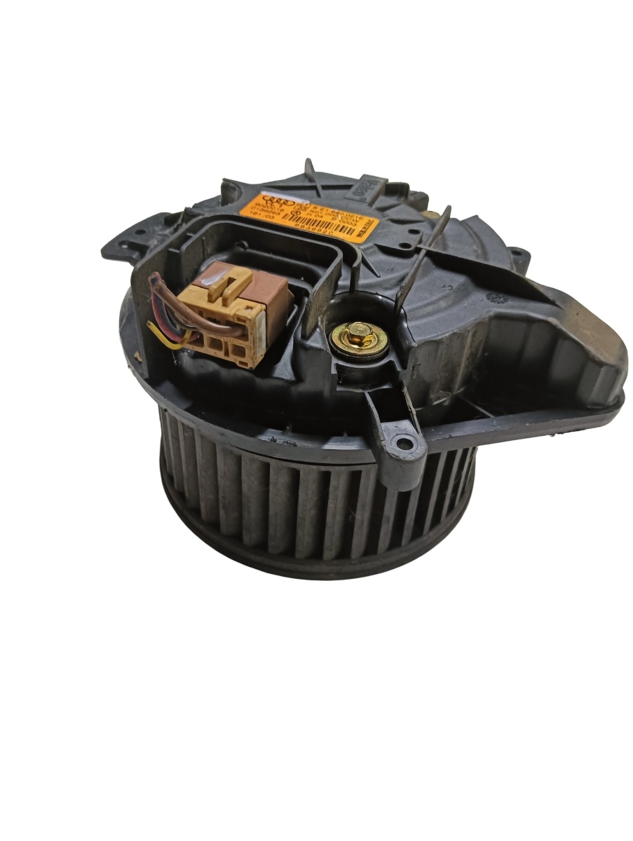 Aeroterma AUDI A4 II 8E2, B6 2000 - 2005, AUDI A4 Convertible 8H7, B6, 8HE, B7 2002 - 2009 AUDI 8e1820021e