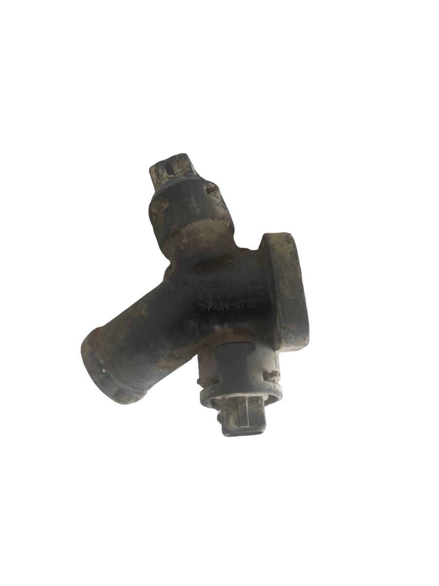 Carcasa termostat VOLKSWAGEN TRANSPORTER IV Bus 70XB, 70XC, 7DB, 7DW, 7DK 1990 - 2 2.4 D AAB