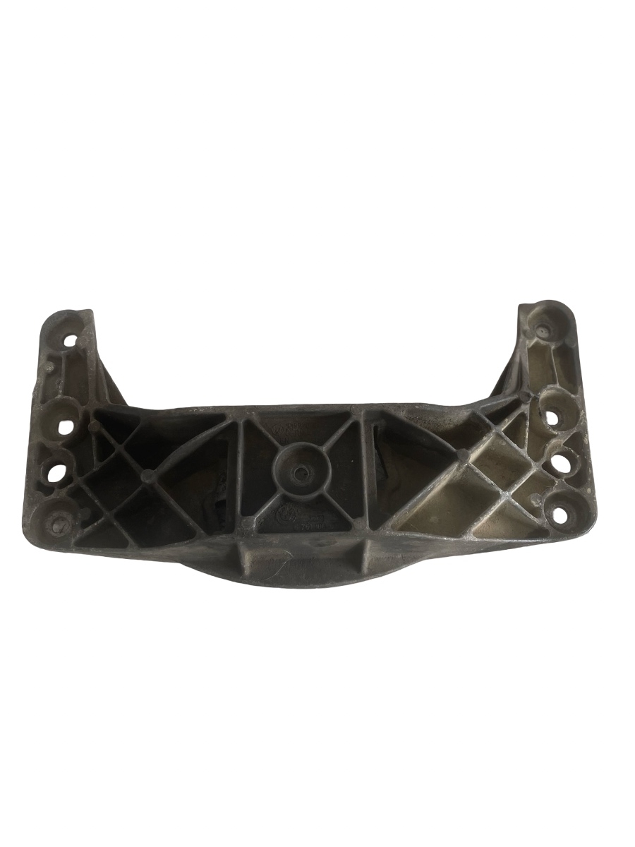 Suport cutie de viteze BMW 5 V Touring E61 2004 - 2010 2.5D 676110602