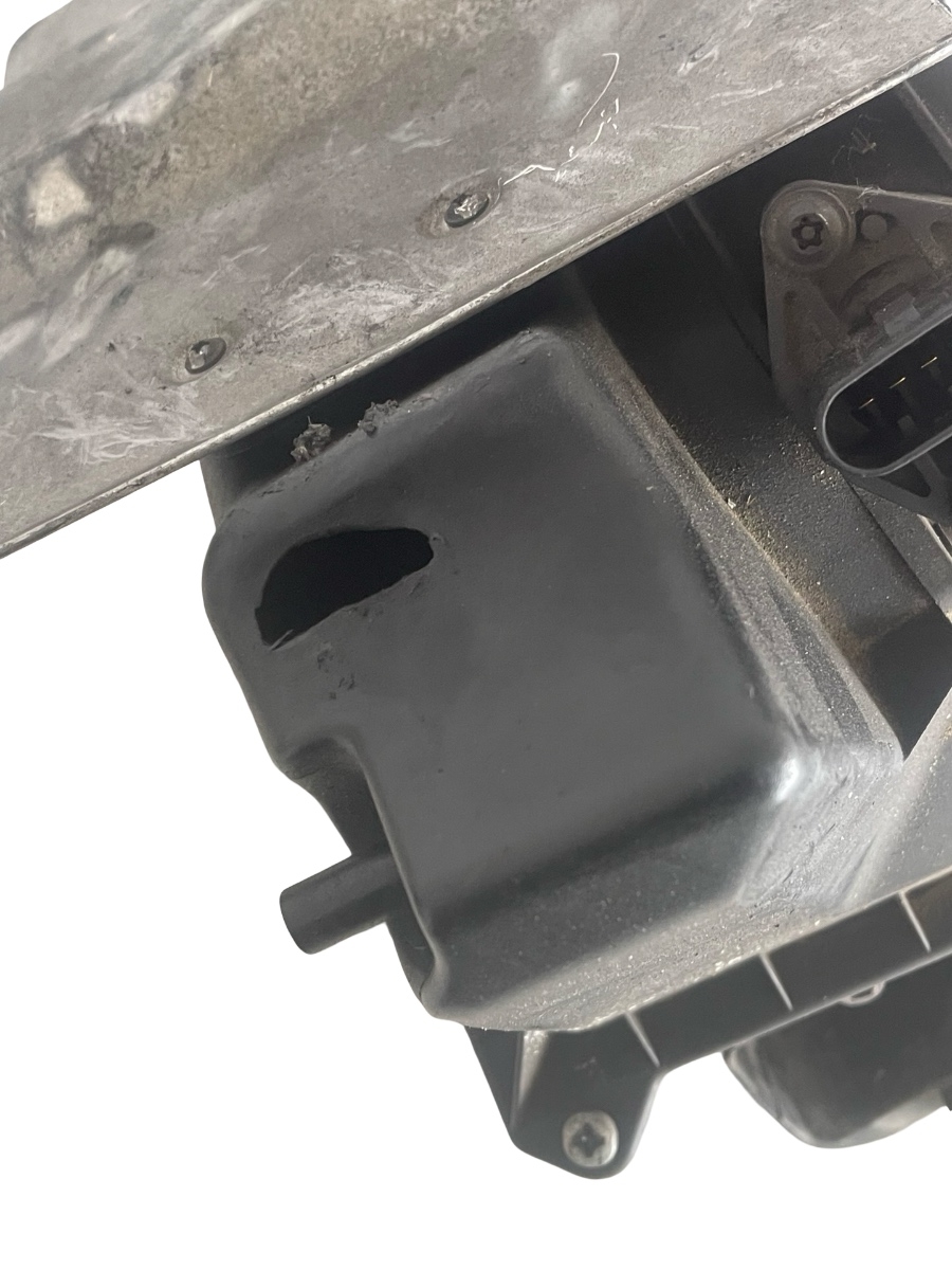 Carcasa filtru aer + debitmetru AUDI A4 III 8EC, B7 2004 - 2008 2.0 TDI BPW – foto 4