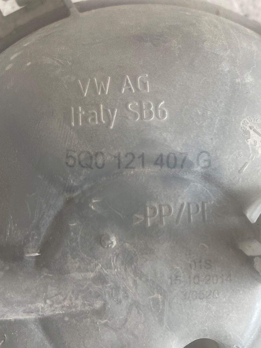Vas expansiune lichid de racire VOLKSWAGEN GOLF VII 5G1, BE1 2012 - > 1.6CXX 5Q0121407G – foto 2