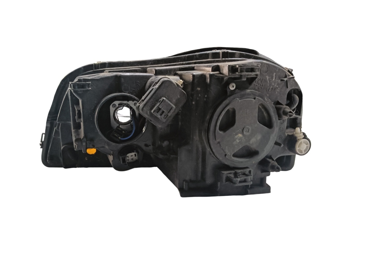 Far UK dreapta fata VOLVO XC90 I 275 2002 - 2015 – foto 4