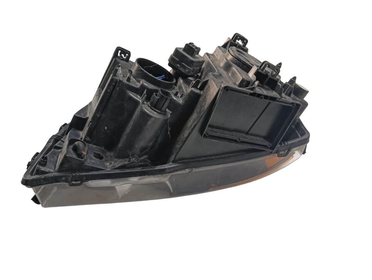Far UK dreapta fata VOLVO XC90 I 275 2002 - 2015 – foto 3