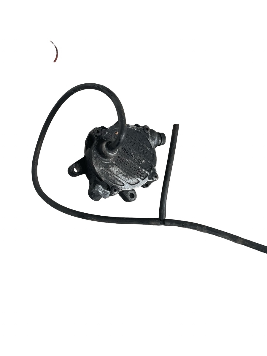 Pompa de vacuum VOLVO XC90 I 275 2002 - 2015 2.4D EURO3 08658230