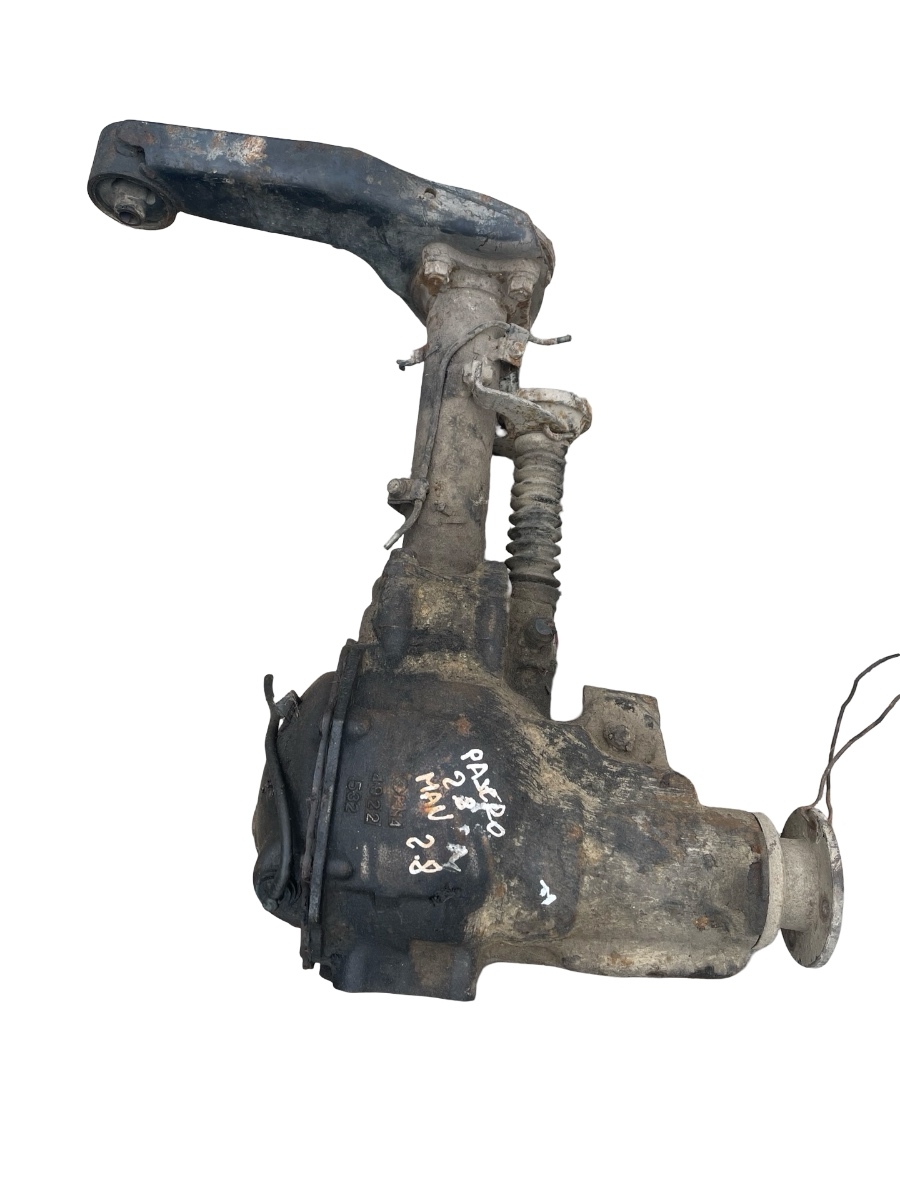 Diferential fata MITSUBISHI PAJERO II V3_W, V2_W, V4_W 1990 - 2001 2.8 TD 4M40-T