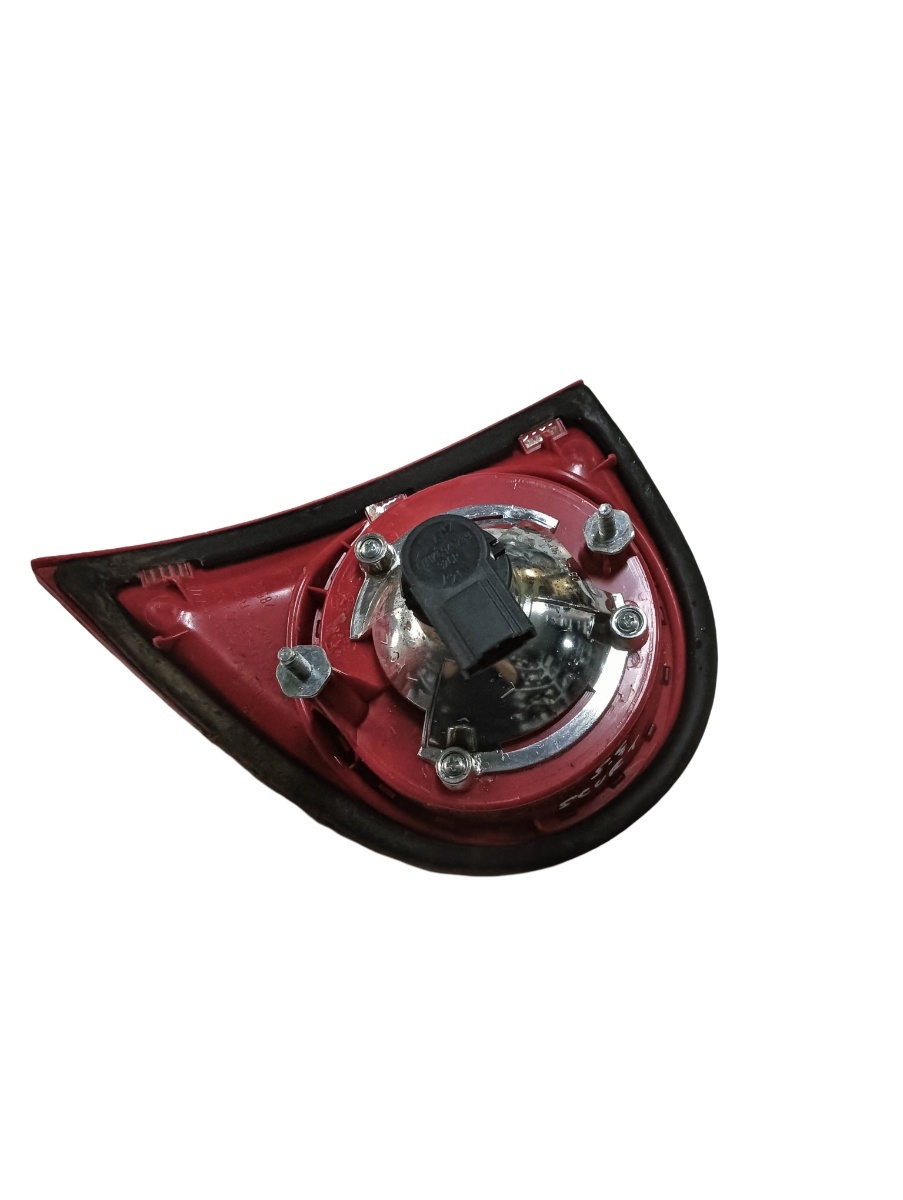 Lampa spate / Stop stanga spate VOLKSWAGEN GOLF V 1K1 2003 - 2009 – foto 2
