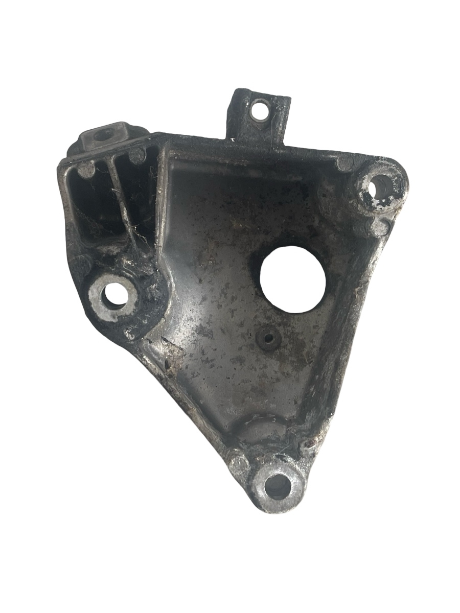 Suport motor stanga BMW X1 I E84 2009 - 2015 2.0 sDrive 20 d N47 D20 C 6777061-02 – foto 3