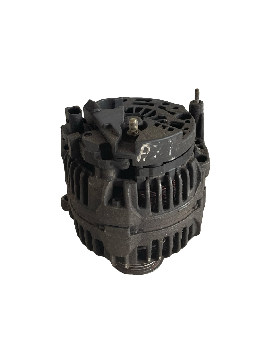 Alternator VOLKSWAGEN GOLF IV 1J1 1997 - 2007 1.6i 028903028D
